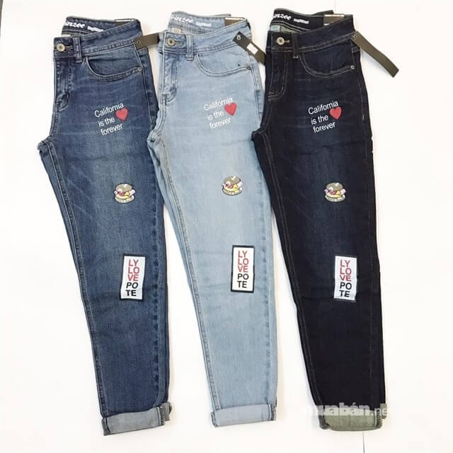 Các mẫu quần jeans xuất khẩu tại UraTV có chất lượng tốt với giá rất hạt dẻ