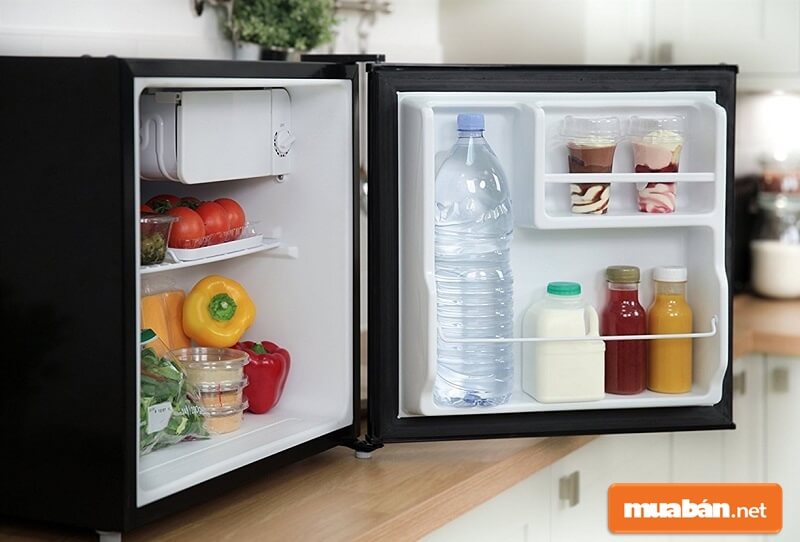 Thị trường tủ lạnh nước ta lúc nào cũng sôi động với các thương hiệu tên tuổi như tủ lạnh LG, Samsung, Toshiba hay Aqua.