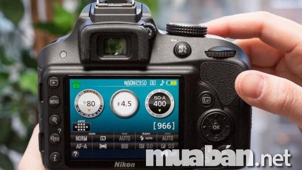 Máy ảnh Nikon D3300