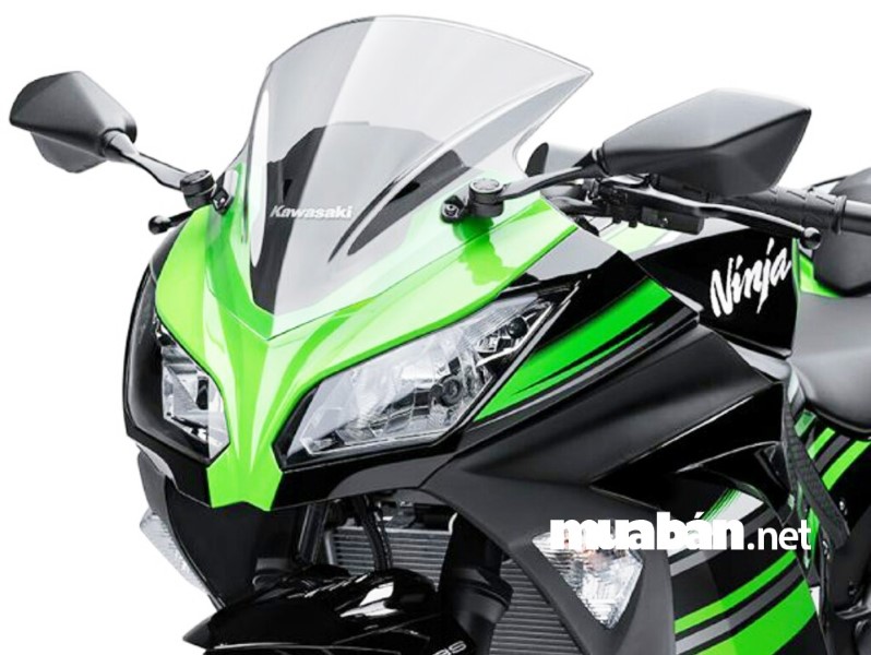 Vẻ ngoài mạnh mẽ và ấn tượng của Kawasaki Ninja 300.