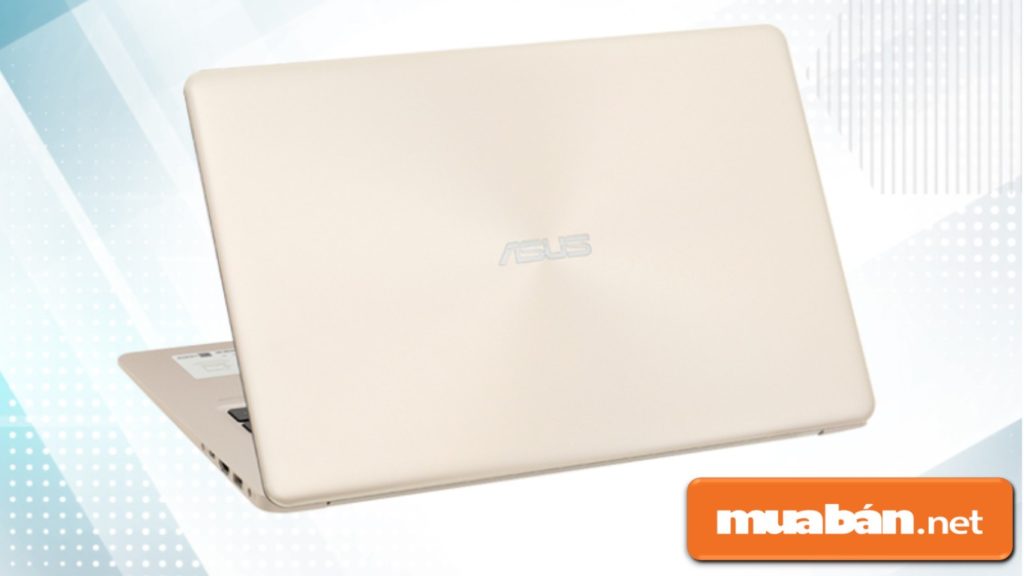 Laptop cũ Asus A510Ua i3 8130U khá đơn giản, chất liệu vỏ nhựa nhưng khá cứng và bền.