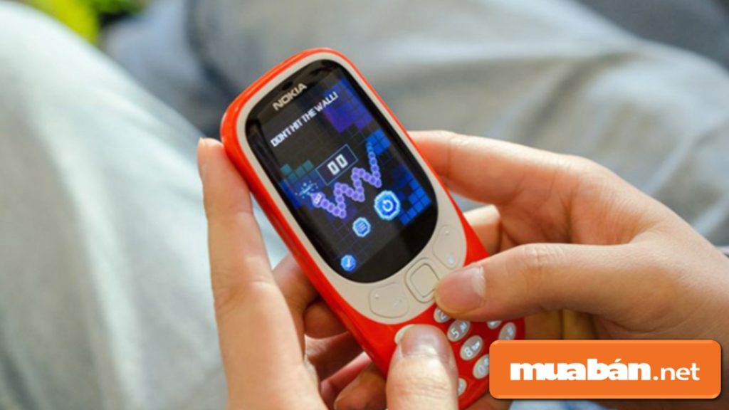 Nokia 3310 (2017) còn được hỗ trợ lưu đến 2000 danh bạ, chất lượng nghe – gọi khá rõ ràng.