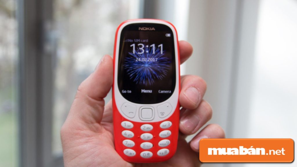 Nokia 3310 được trang bị màn hình màu với kích thước 2.4inch, camera chụp hình đơn giản với 2Mp.