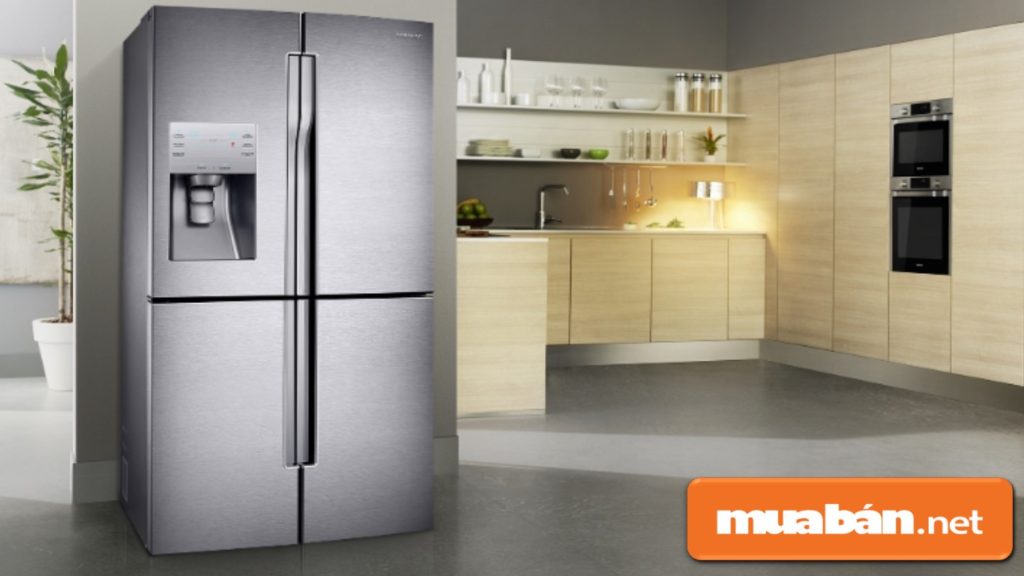 Tủ lạnh Samsung nổi tiếng về thiết kế với các mẫu mã khá sang trọng, màu sắc hài hòa.