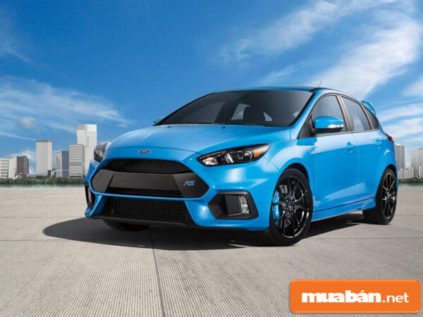Ford năm 2016 - 2018 Ford Focus RS