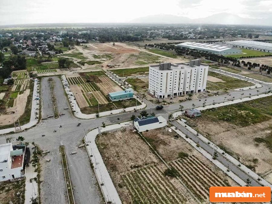 Loại hình bất động sản đất nền giảm sâu, sức tiêu thụ trên thị trường Đà Nẵng khá thấp.