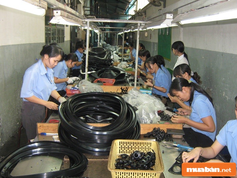 Nhu cầu tìm việc làm phổ thông tại Hà Nội tăng nhanh