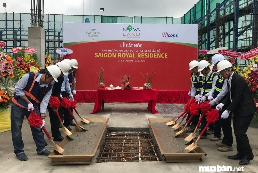 Dự án Saigon Royal có chủ đầu tư là Novaland Group.