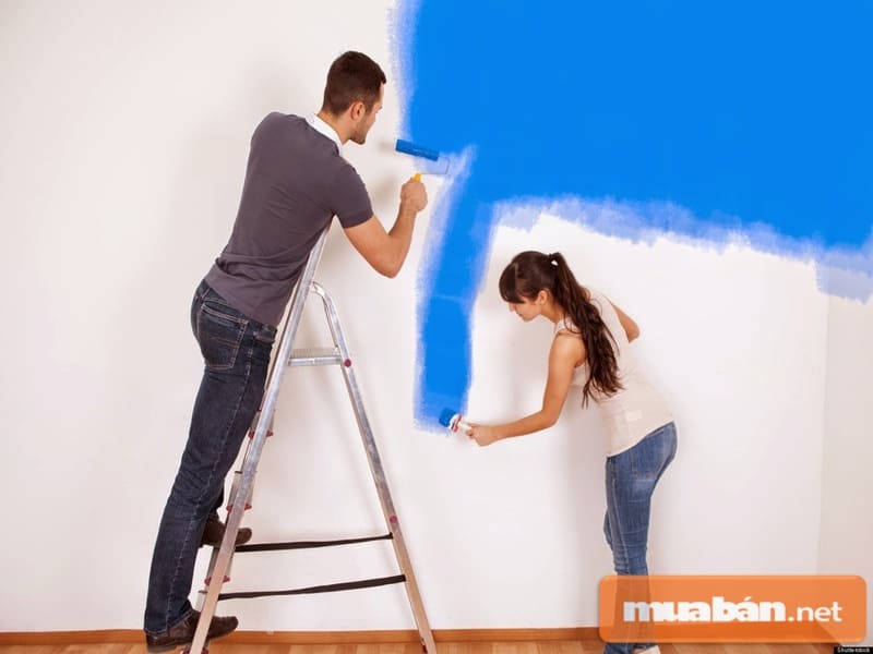 Việc sơn lại tường tuy đơn giản nhưng có ý nghĩa rất lớn trong việc gia tăng hiệu quả kinh doanh