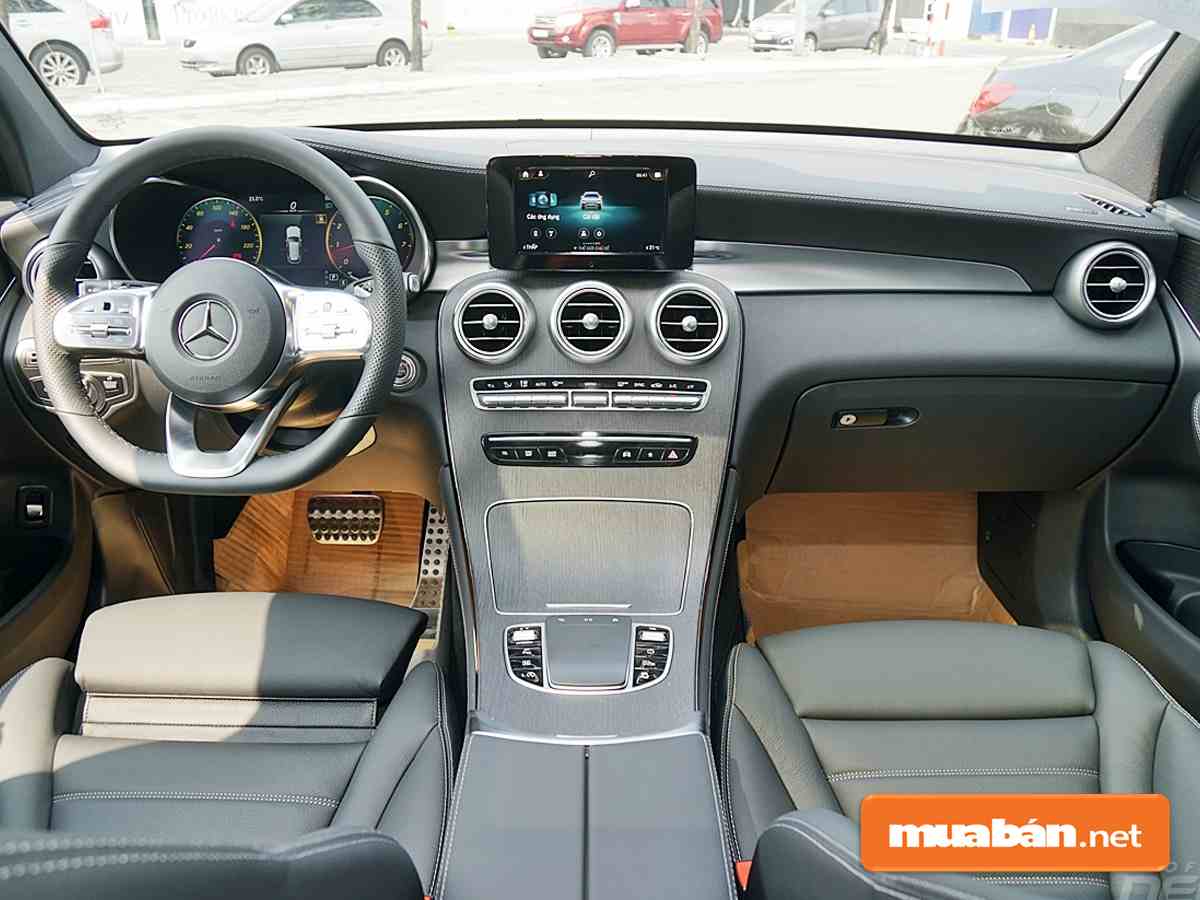 Đánh giá xe Mercedes GLC 300